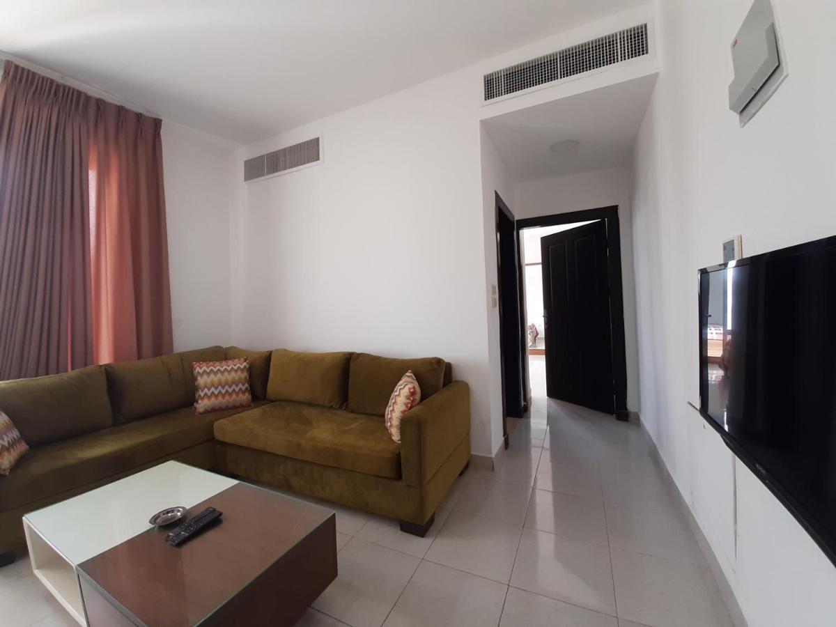 Furnished Apartments Near Mcdonald'S Al-Madina Al-Monawara St Amman Eksteriør billede